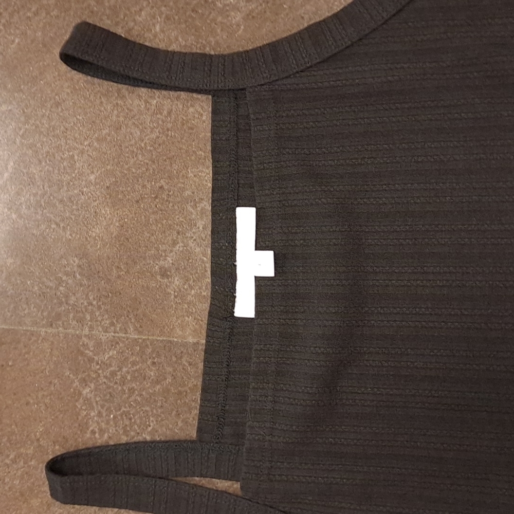 Black Ribbed Tank - Picture 2 of 3